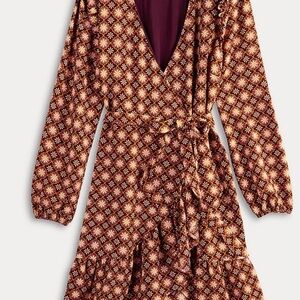 NWOT Draper James  70’s vibe!!  size small